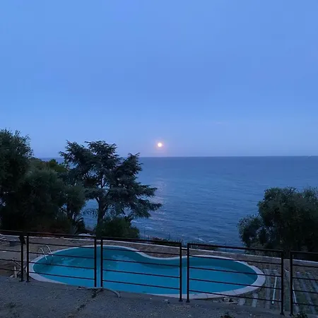 Bungalow Villa Balzi Rossi * Grimaldi (Liguria)